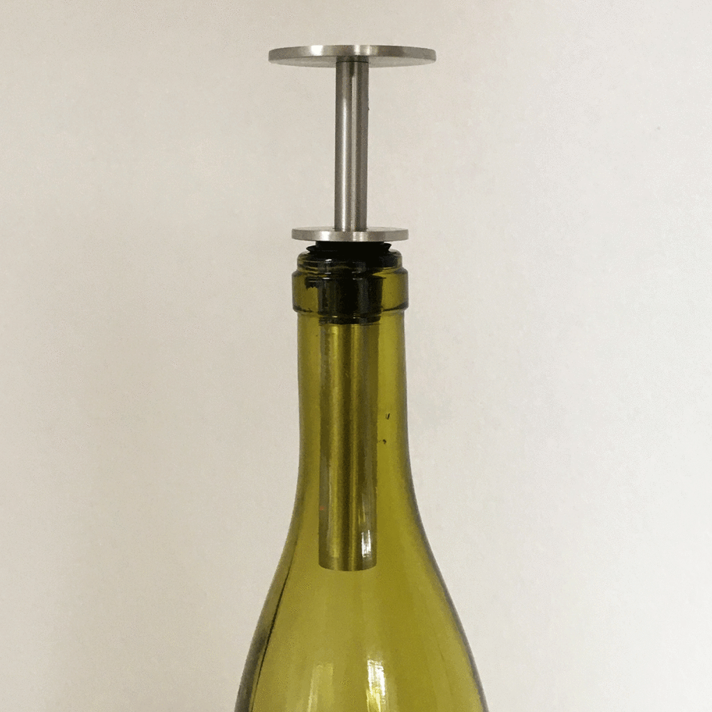 how to keep an open bottle of wine fresh